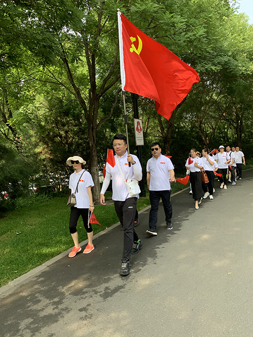 习尚喜徒步活动风采